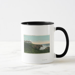 Caneca Vista do penhasco da cabeça calva & exterior do