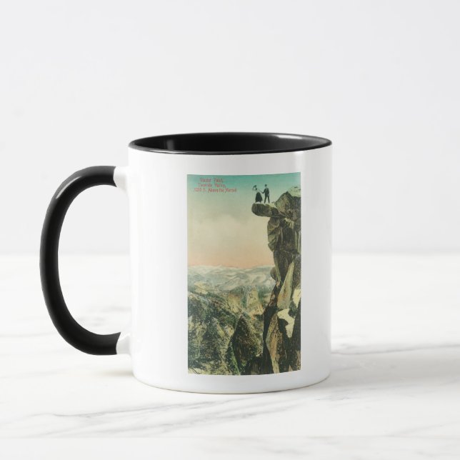 Caneca Vista do Ponto Glaciar Olhando sobre Yosemite (Esquerda)
