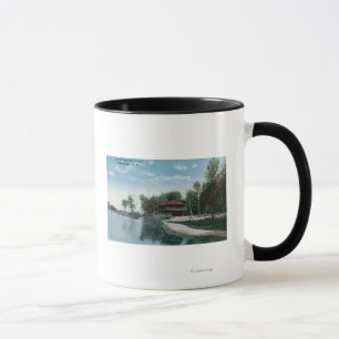 Caneca Vista exterior do casino do Central Park