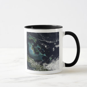 Caneca Vista satélite das ilhas de Bahama