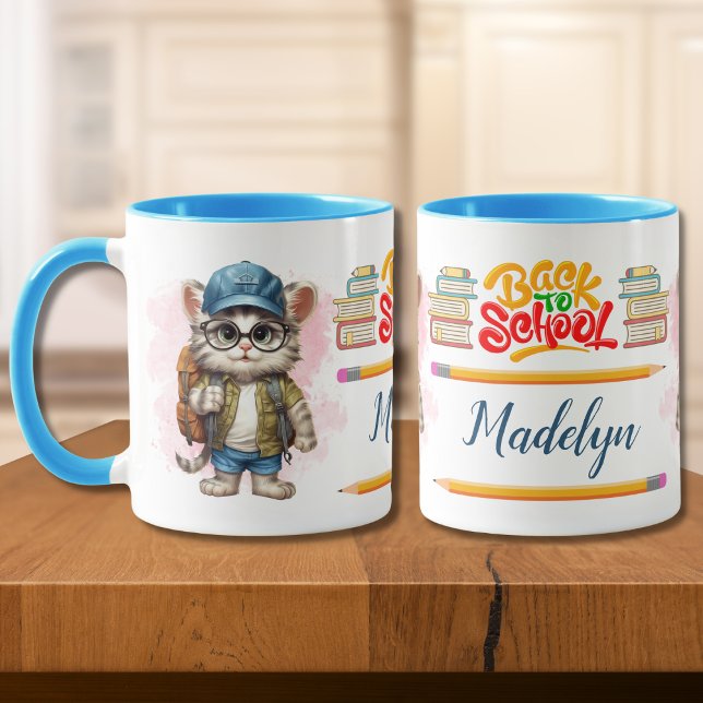 Caneca Voltar para a mochila de Visto de gatos na escola  (Criador carregado)