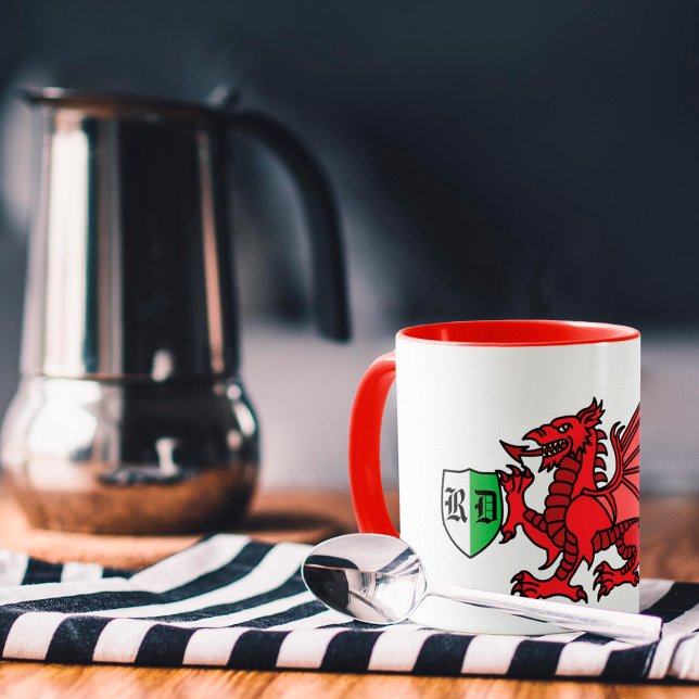 Caneca Welsh Dragon Monograma (Criador carregado)