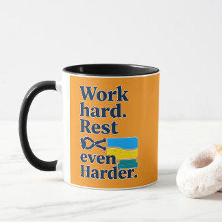 Caneca Work Hard Rest Even Harder Beach Lifestyle Design