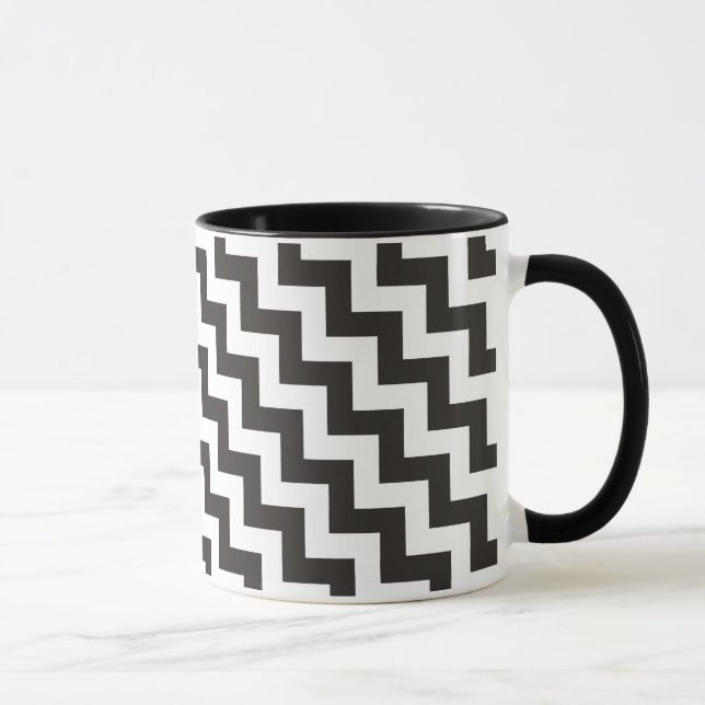 Caneca Zigzags Ringer Mug, Black and White Chevrons (Direita)