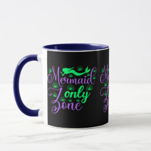 Caneca Zona Somente Sereia em Neon Verde e Roxo