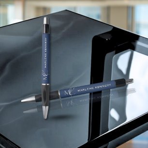 Caneta Logotipo Azul Marinho Monograma Prateado Elegante