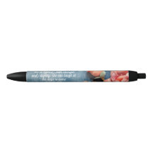 Provérbios 31:25  Versículo Bíblico Floral Inspira