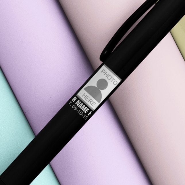 Caneta Preta Seu nome e idade da foto aqui (Criador carregado)