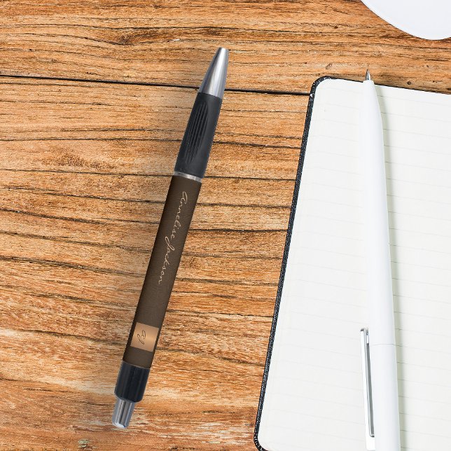 Caneta Rótulo elegante em ouro com nome monogramado (Criador carregado)