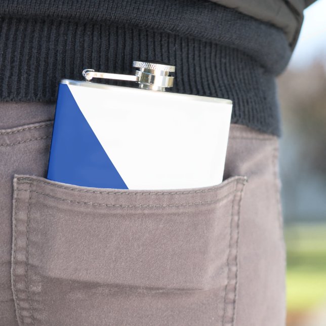 Cantil Bandeira da República Checa (In Situ)