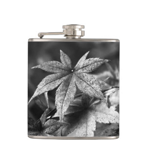 Cantil Belo retrato foliar japonês em B/W