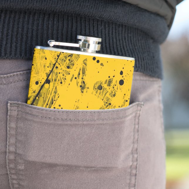 Cantil Black and Yellow Paint Splashes (In loco)