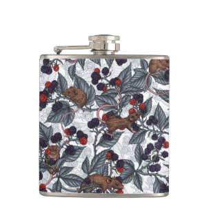 Cantil Camundongos e amoras-negras em branco