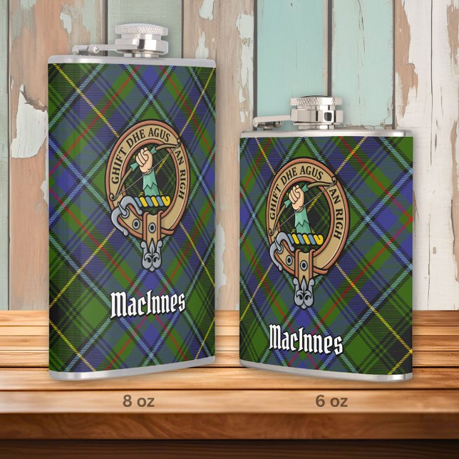 Cantil Clan MacInnes Crest sobre Tartan (Criador carregado)