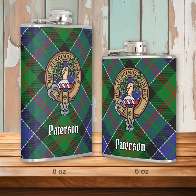 Cantil Clan Paterson Crest sobre Tartan (Criador carregado)