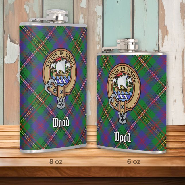 Cantil Clan Wood Crest sobre Tartan (Criador carregado)
