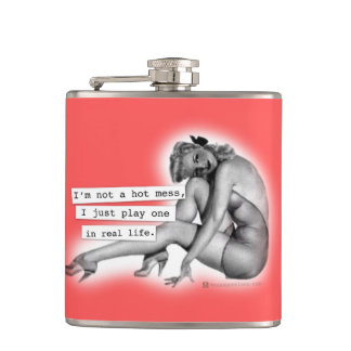 Cantil Eu não sou uma menina quente do PinUp do jogo um