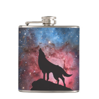 Cantil Lobo que urra na galáxia