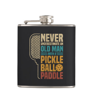 Cantil Nunca Subestime um Homem Velho com Pickleball