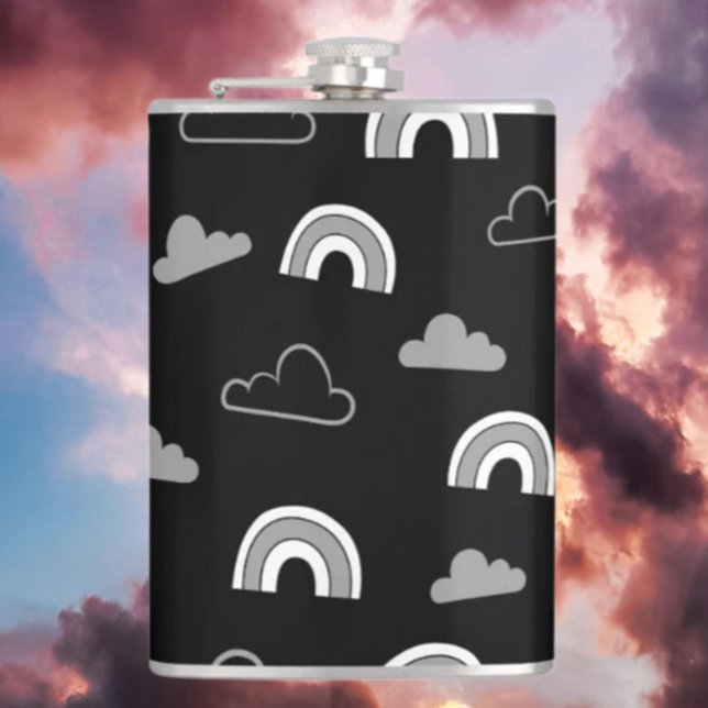 Cantil Nuvens Cinzentas e Arco-íris no Black Flask (Criador carregado)