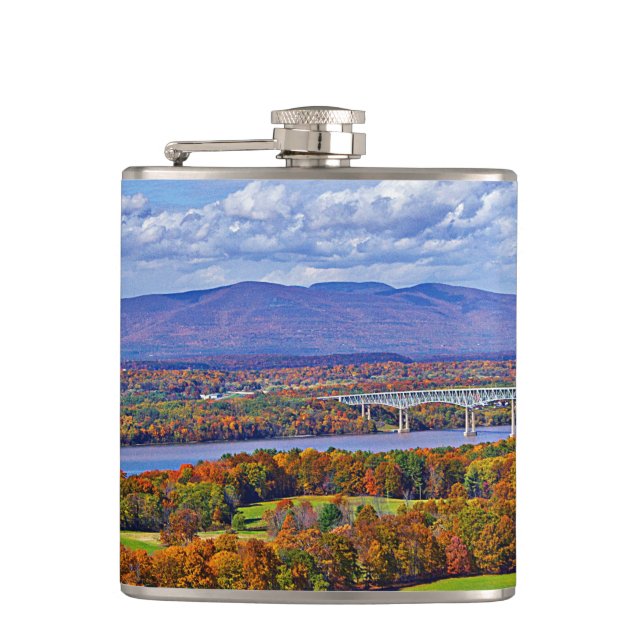Cantil Ponte Rhinecliff no outono (Frente)