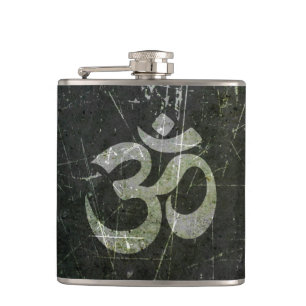 Cantil Símbolo riscado e vestido do OM da ioga