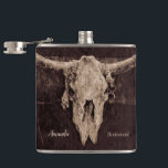 Cantil Textura Rustic Western Bull Skull Wedture Country<br><div class="desc">Crânio de vaca russo do cowboy do oeste do país jante festa de recepção favorita aos frascos para a ponte. Estilo de fazenda de textura marrom personalizado,  antiga antiguidade de vintage ocidental selvagem inspirada. design de animais legal,  moderno e moderno. Imagem copyright Marg Seregelyi Fotografia.</div>