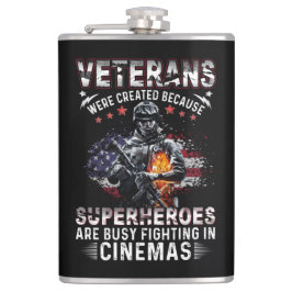 Cantil Veteranos Porque Super-Heróis Ocupados em Cinemas