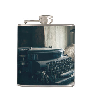 Cantil Vintage Antique Typewrite
