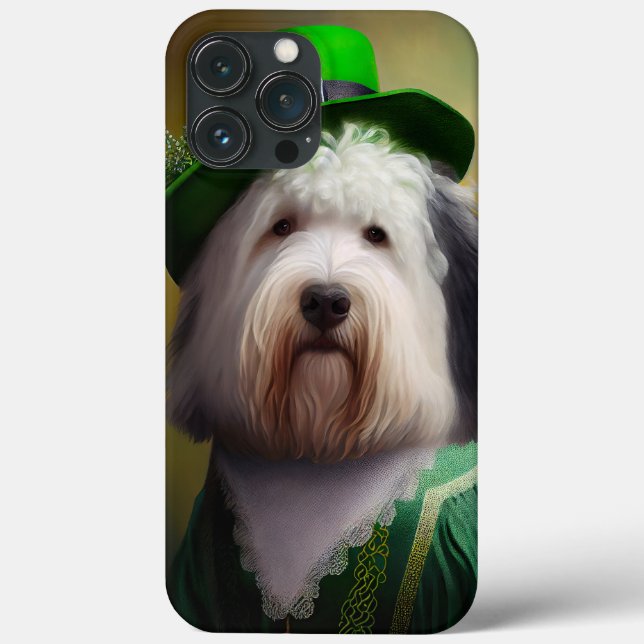 Cão Old English Sheepdog vestido para o Dia de São (Verso)