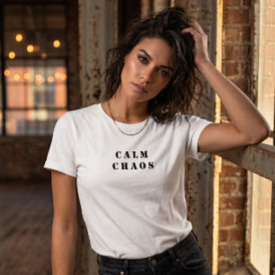 Caos Calmo - Camiseta Minimalista Feminina Branca