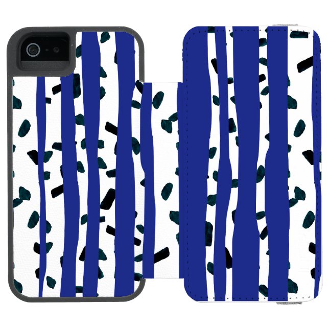 Capa Carteira Para iPhone, Incipio Birch Tree Trunks on Blue (Fólio aberto)