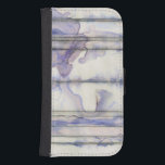 Capa Carteira Para Samsung Galaxy S4 Cor de Água da Expressão Livre Violeta<br><div class="desc">Este incrível trabalho de liberdade de expressão de Jennifer Goldberger é um cheio de aquarela violeta da vida. Linhas pretas correm verticalmente na peça,  e gotas violetas se estendem delas como ondas em um lago. Um impressão maravilhoso que daria certo em vários produtos Zazzle.Escolha o seu hoje!</div>