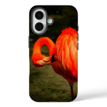 CAPA DE IPHONE DA APPLE COM UM DESIGN DE FLAMINGO