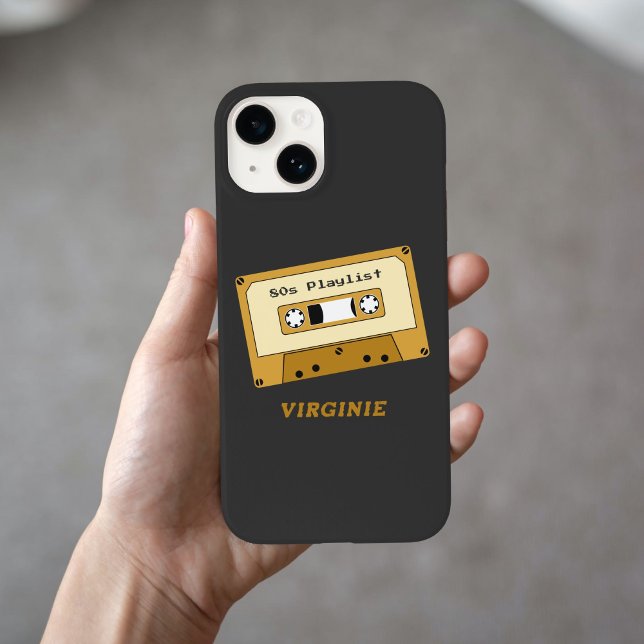 Capa de telefone de fita cassete (Black phone case with a cassette tape)