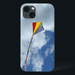 Capa de telefone - Papagaio Entre as Nuvens<br><div class="desc">Papagaio em quatro cores. Papagaio em forma de diamante voando entre as nuvens. Listras vermelhas, amarelas, verdes e azuis no papagaio.</div>