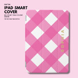 Capa Para iPad Mini Monograma Dourado Mínimo Simples Elegante Rosa Que<br><div class="desc">Apresentando nosso elegante e minimalista cobrir iPad Mini, com um padrão de verificação de gingham grande rosa-forte e brilhante que certamente vira cabeças. Personalize seu cobrir com seu próprio toque exclusivo adicionando seu nome ou iniciais em uma fonte de tom de ouro simples. Este cobrir não só parece excelente, como...</div>