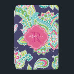 Capa Para iPad Mini Monograma Personalizado de Paisley Bohemian<br><div class="desc">Adicione um toque de encanto de vassoura ao seu dispositivo com este estojo de iPad paisley colorido desenhado à mão! Apresentando um intrincado padrão paisley boêmico artístico, este caso traz um olhar vibrante e na moda para o seu tablet. Personalize-o com o seu nome ou as iniciais do monograma para...</div>