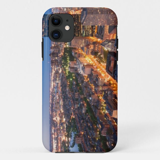 Capa Para iPhone 11 A skyline de Boston no crepúsculo (Verso)