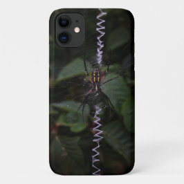 Capa Para iPhone 11 Aranha em uma Teia em Zigue-Zague