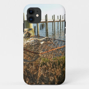 Capa Para iPhone 11 Armadilha e doca do caranguejo no por do sol