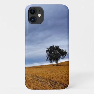 Capa Para iPhone 11 Árvore num campo de trigo