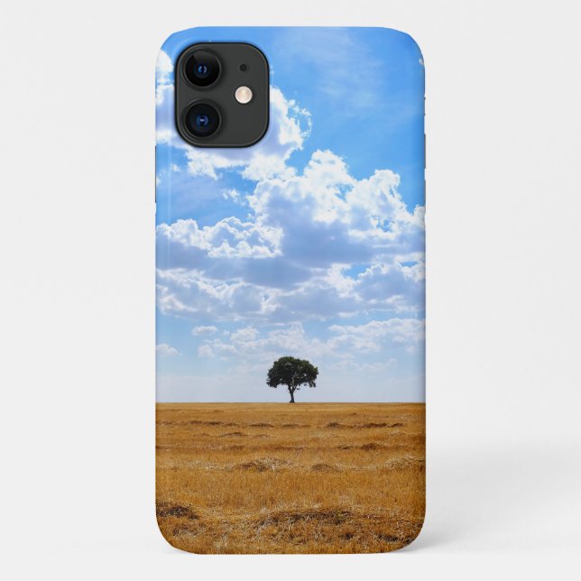 Capa Para iPhone 11 Árvore num campo de trigo colhido (Verso)