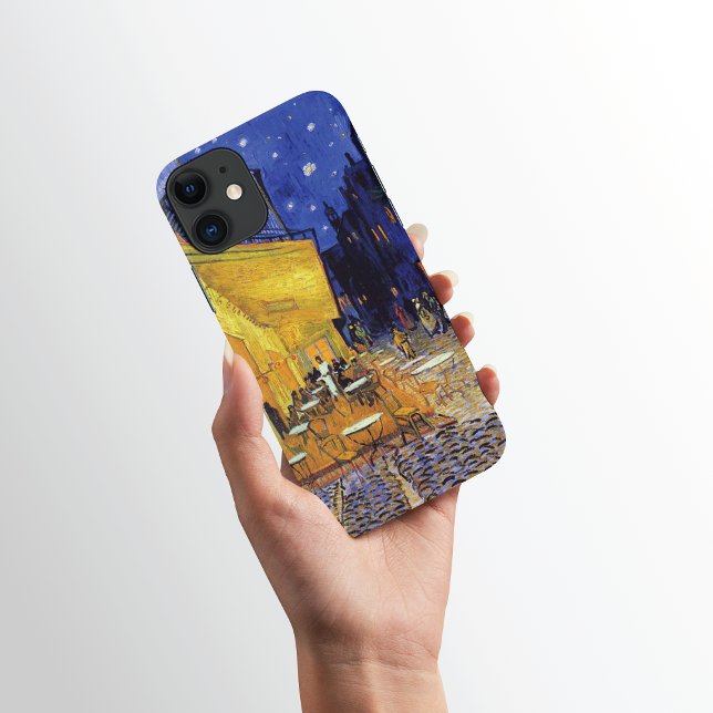 Capa Para iPhone 11 Cafe Terrace na Noite Vincent van Gogh (Criador carregado)