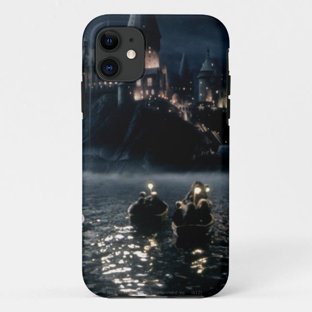 Capa Para iPhone 11 Castelo Harry Potter| Lago Excelente a Hogwarts (Verso)