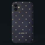 Capa Para iPhone 11 Corações de Folha de Ouro Monograma de Marinho Azu<br><div class="desc">Capas de telefone bonitas e femininas com um padrão de corações de folha de ouro falso. Personalize adicionando seu próprio monograma. Esta capa de telefone de padrão de folha de ouro será perfeita como presente personalizado.</div>