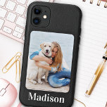 Capa Para iPhone 11 Couve de Na moda de Fotografia Personalizada Moder<br><div class="desc">Agora você pode carregar seu melhor amigo com você aonde quer que você vá com esta capas de iphone personalizada de fotos. Esta foto com o nome personalizado design é moda, elegante, legal e fofa. Personalize com sua foto favorita e seu nome para personalizar. Perfeito para foto de cão de...</div>