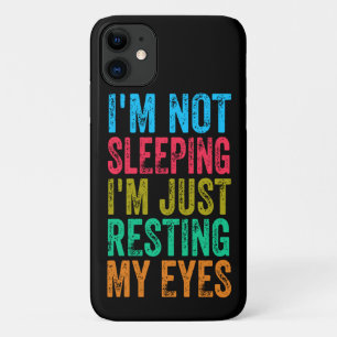 Capa Para iPhone 11  engraçado não estou dormindo estou apenas descans
