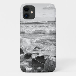 Capa Para iPhone 11 Foto em preto e branco das ondas do oceano Atlânti