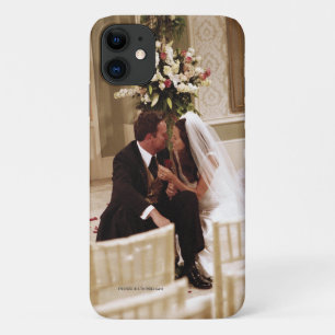 Capa Para iPhone 11 FRIENDS™   Chandler & Monica Casados